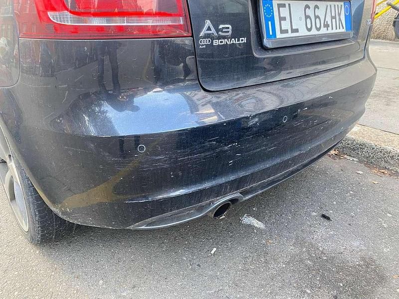 Usata Audi A3 Attraction 105 CV (77 kW) 2012 Nero Utilitaria