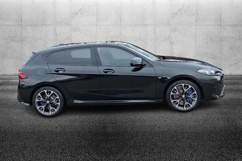 Gebraucht BMW M135 300 PS (220 kW) 2025 Schwarz Kleinwagen