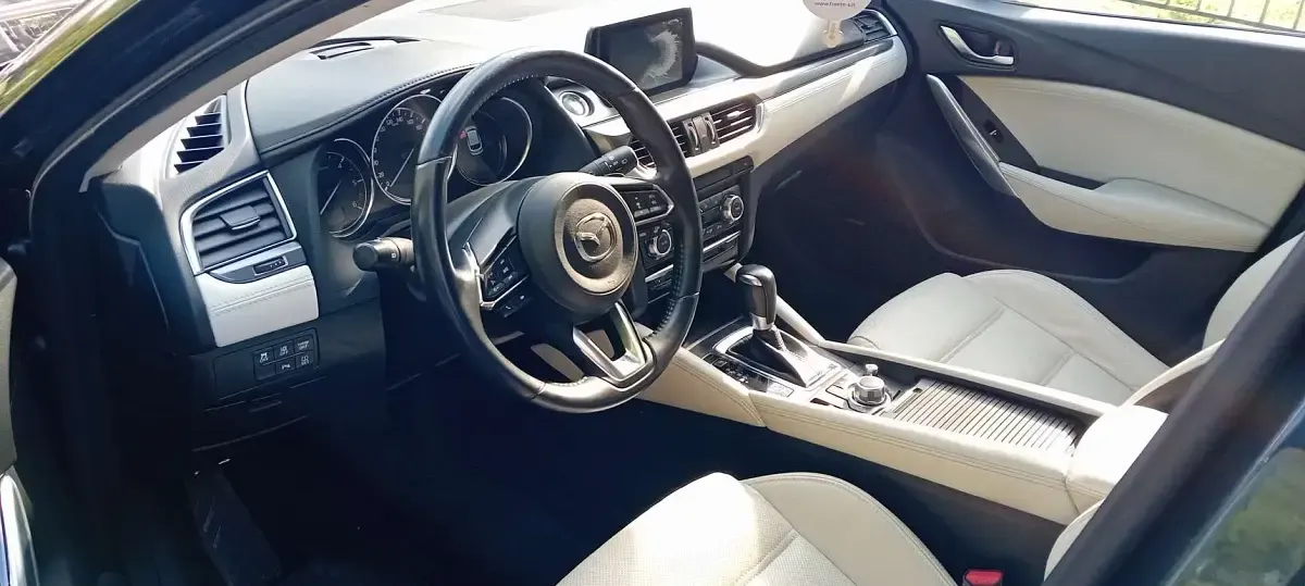 Usata Mazda 6 High 170 CV (125 kW) 2018 Blu/azzurro Station wagon