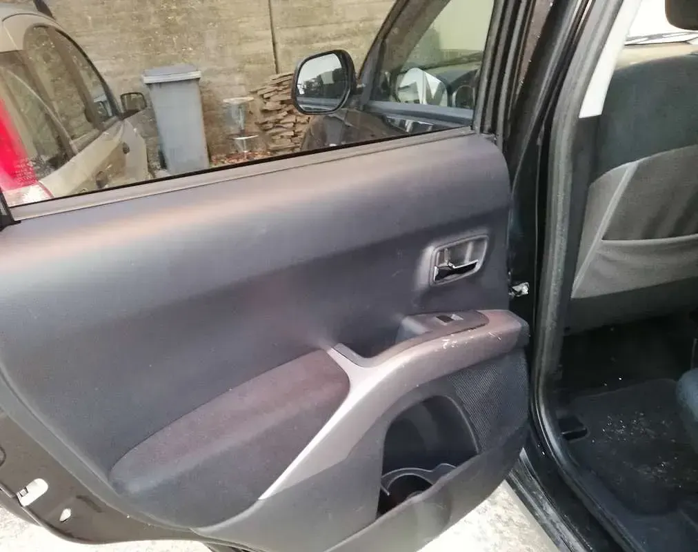 Usata Mitsubishi Outlander 140 CV (102 kW) 2007 Nero SUV