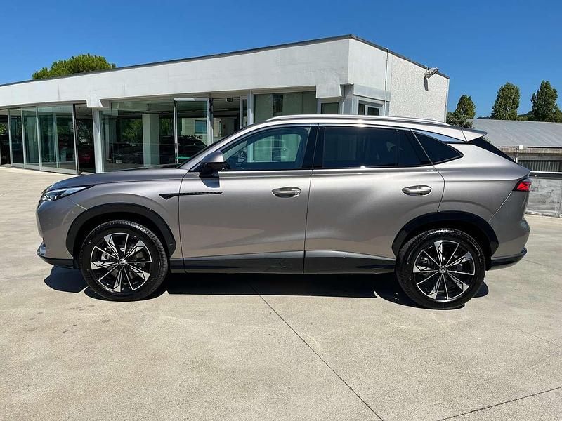 Nuova MG HS Luxury 170 CV (125 kW) 2025 Grigio SUV