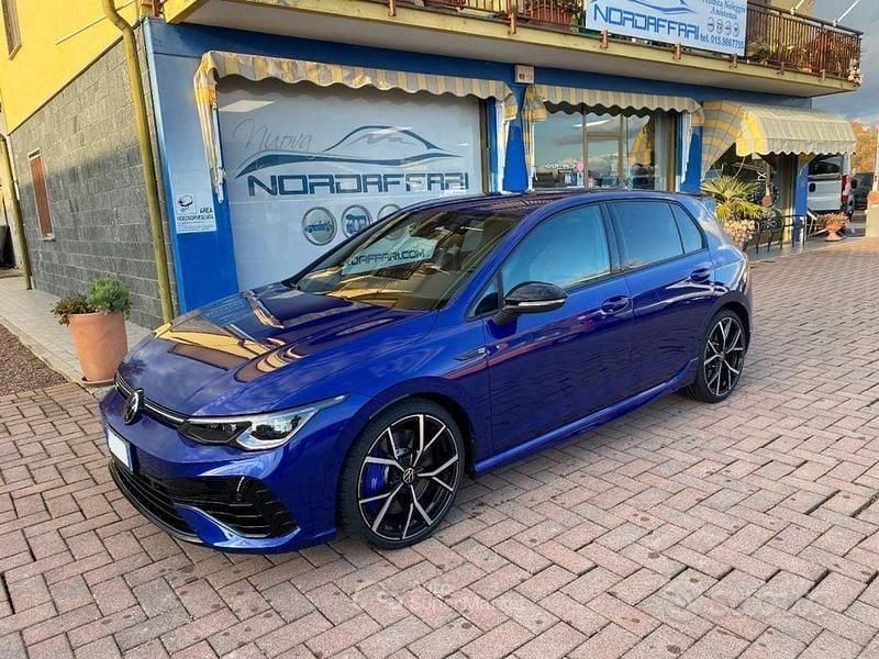 Blu Usata 2022 VW Golf VIII R Tre volumi | 44.500 € - Immagine 1/4