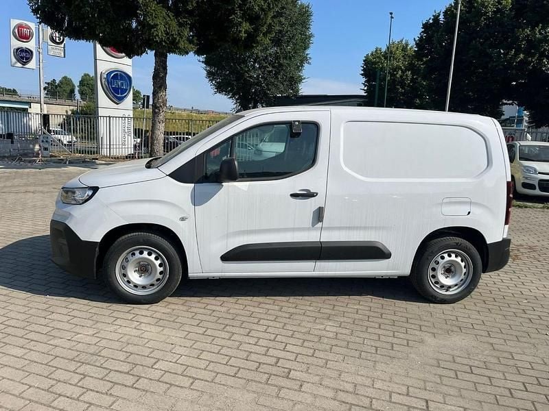 Nuova Fiat Doblò 131 CV (96 kW) 2025 Bianco Monovolume