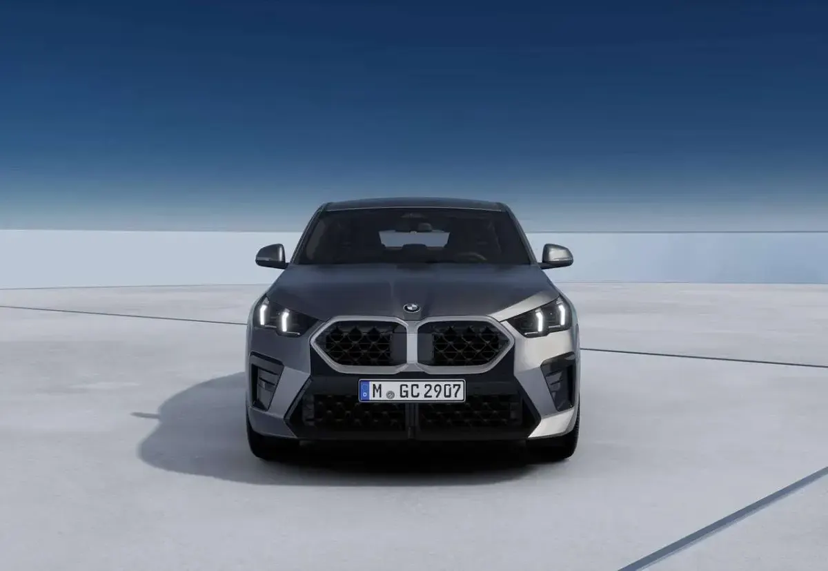 Nuova BMW X2 M Sport 150 CV (110 kW) 2026 Skyscraper grey SUV