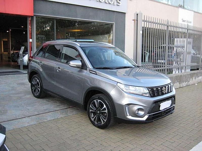 Usata Suzuki Vitara 102 CV (75 kW) 2022 Grigio SUV