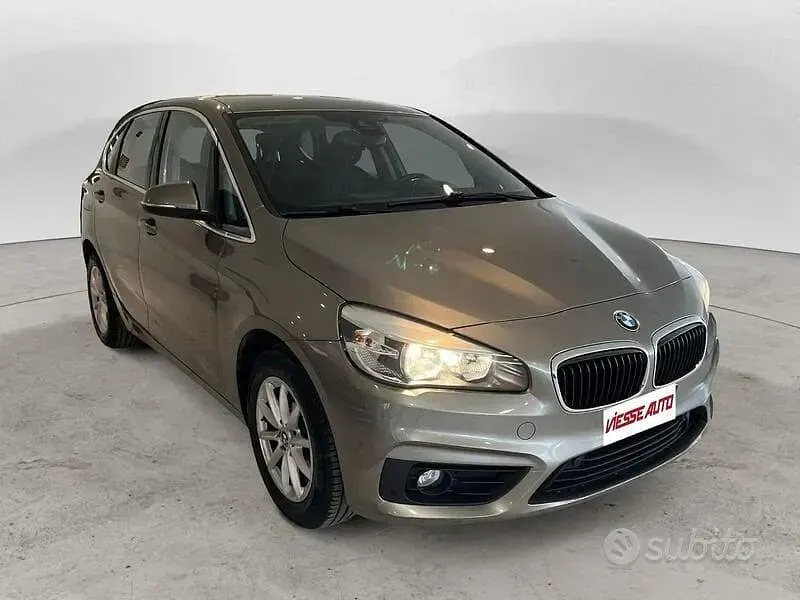 Usata BMW 218 Efficient Dynamics 116 CV (85 kW) 2017 Grigio Station wagon