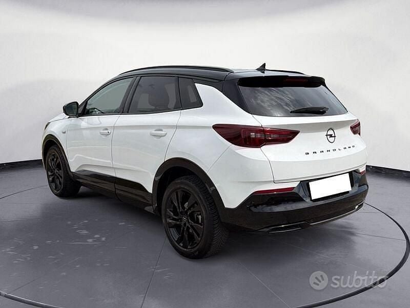 Usata Opel Grandland X GS Line 130 CV (95 kW) 2022 Bianco SUV