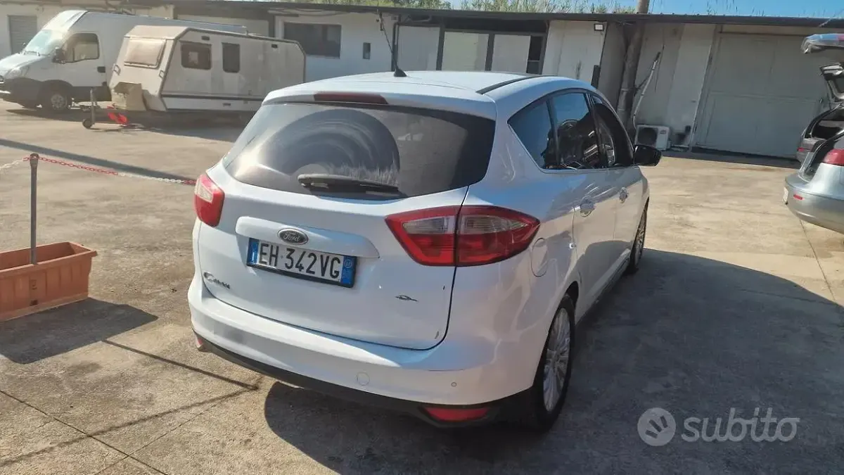 Occasion Ford C-MAX Titanium 163 ch (119 kW) 2011 Blanc Monospace