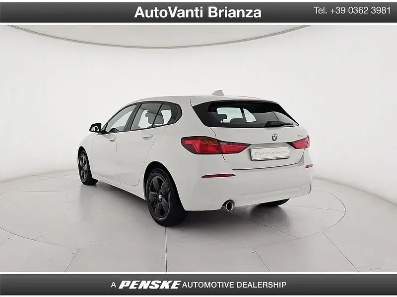 Usata BMW 116 Advantage 116 CV (85 kW) 2022 Bianco Utilitaria