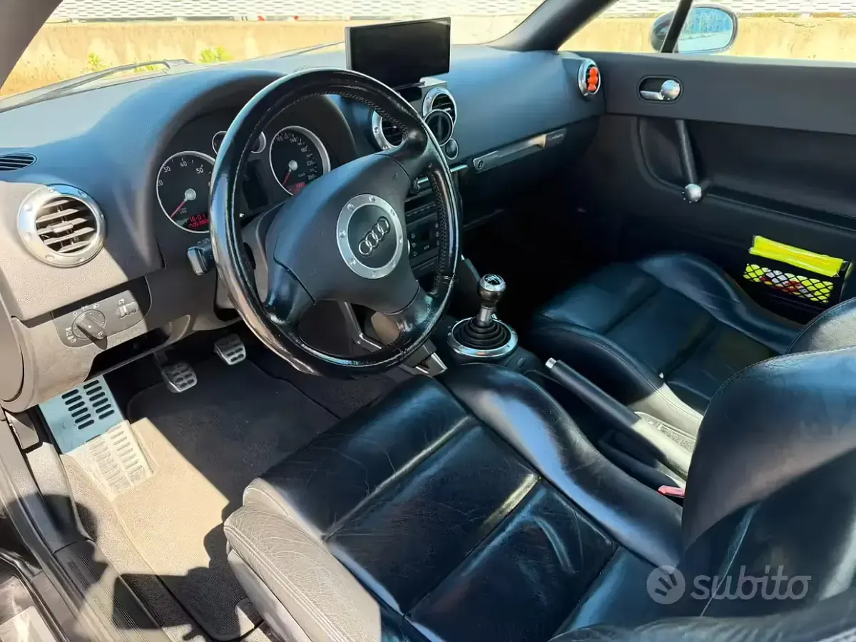 Usata Audi TT 225 CV (165 kW) 2002 Coupé