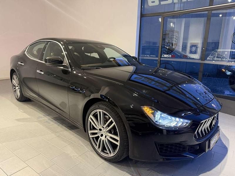 Usata Maserati Ghibli GranLusso 330 CV (242 kW) 2022 Nero Berlina