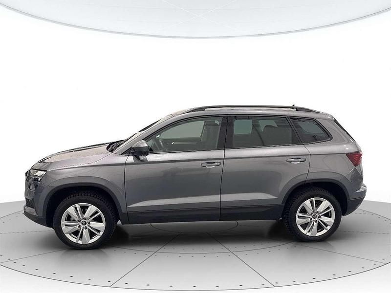 Usata Skoda Karoq Executive 116 CV (85 kW) 2025 Grigio grafite metallizzato SUV