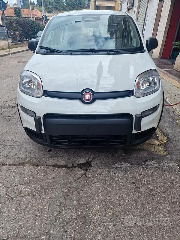 Nuova Fiat Panda S 70 CV (51 kW) 2025 Bianco Utilitaria