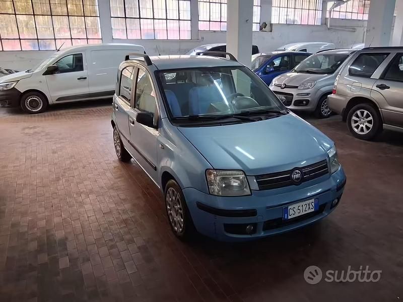 Usata Fiat Panda Dynamic 60 CV (44 kW) 2005 Grigio Utilitaria