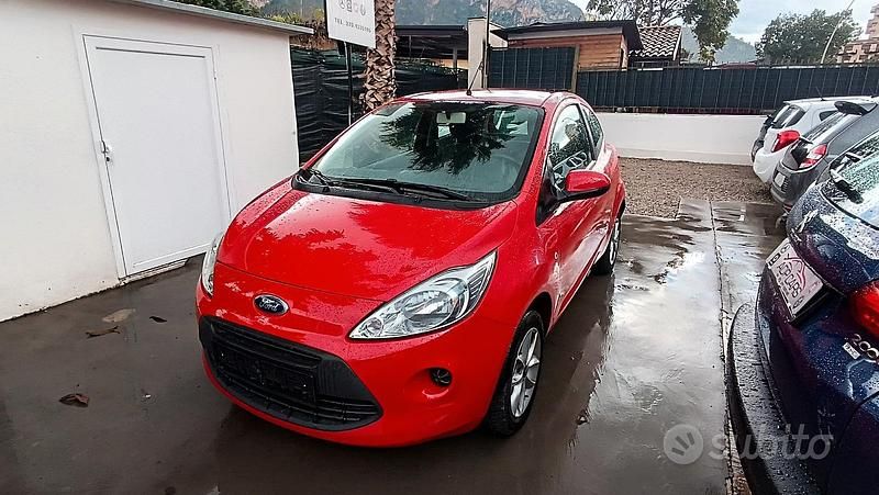 Usata Ford Ka 69 CV (50 kW) 2015 Rosso Utilitaria