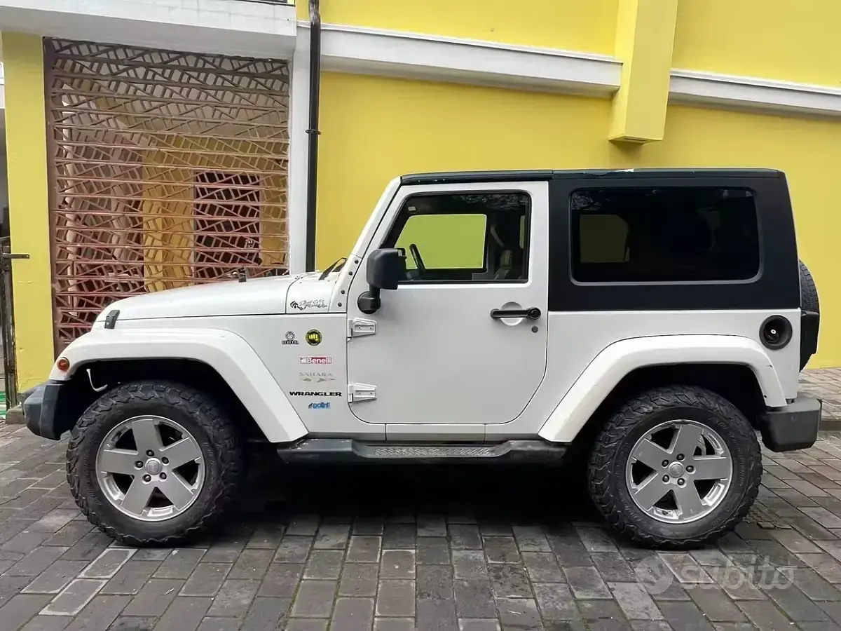 Usata Jeep Wrangler 200 CV (147 kW) 2011 SUV