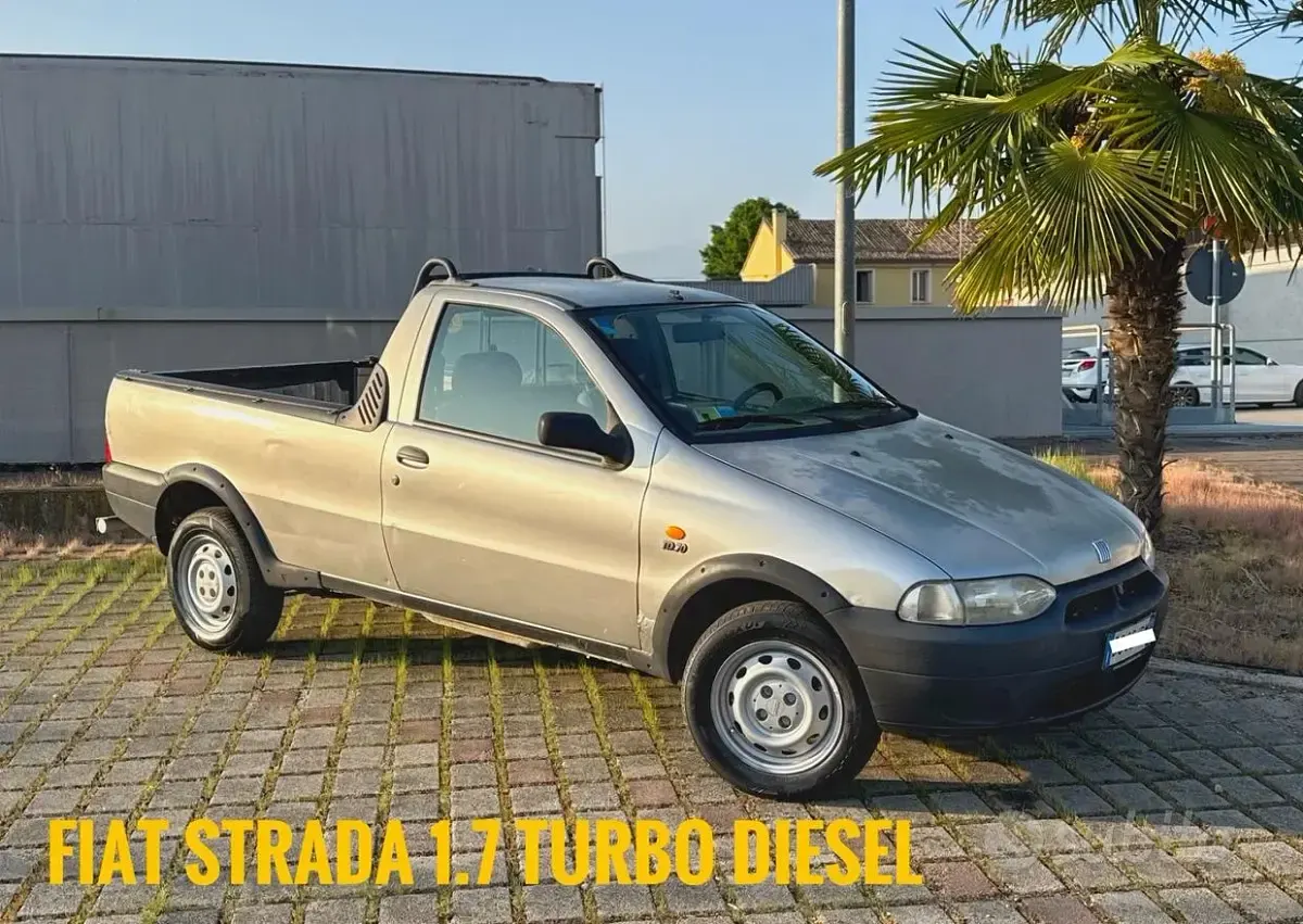 Usata Fiat Strada 69 CV (50 kW) 1999 Pick-up