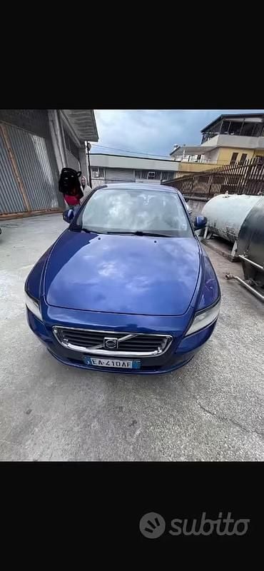 Usata Volvo V50 115 CV (84 kW) 2010 Blu Station wagon