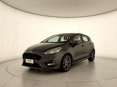 Grigio Usata 2019 Ford Fiesta ST-Line Berlina | 12.300 € (Buon prezzo) - Immagine 1/4