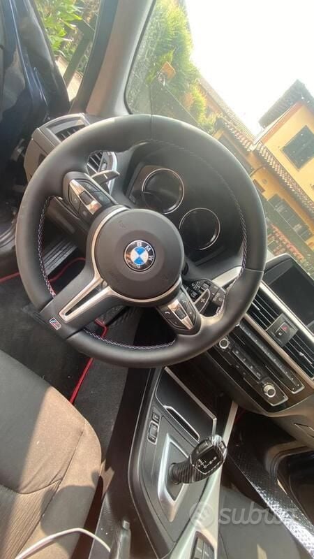 Usata BMW 118 150 CV (110 kW) 2018 Blu Utilitaria