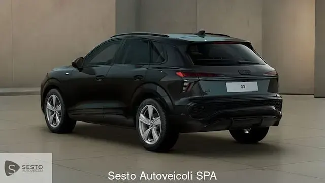 Nuova Audi Q3 S-Line 150 CV (110 kW) 2026 Nero mythos metallizzato SUV