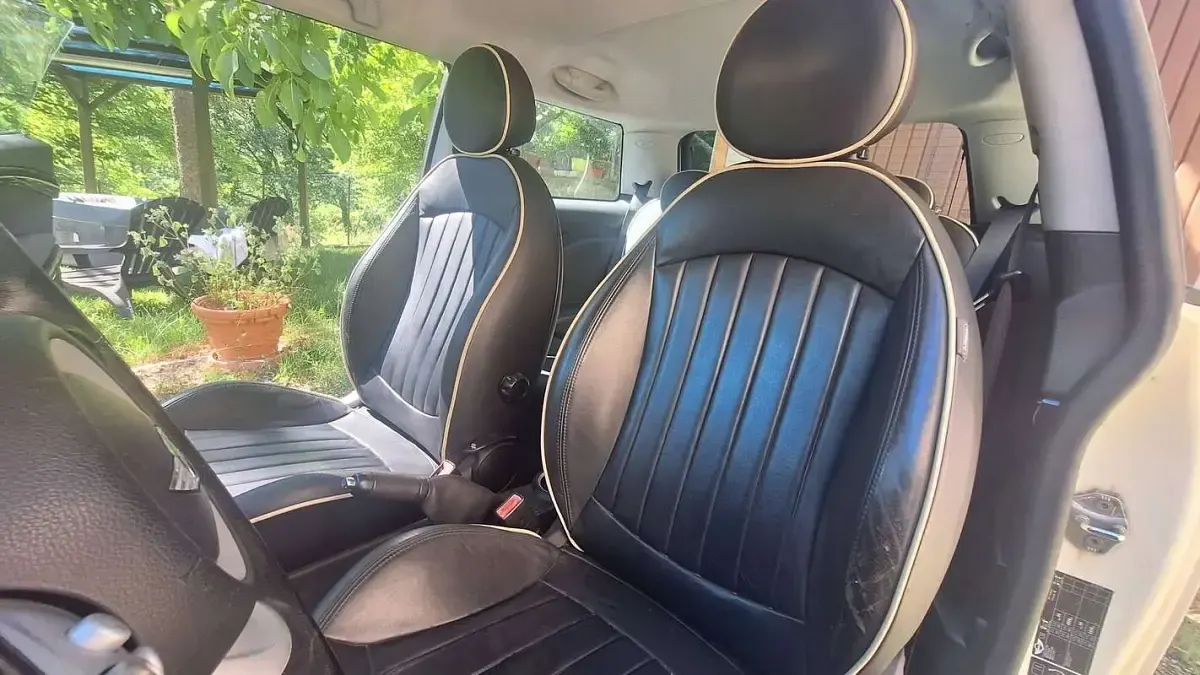 Usata Mini Cooper S 174 CV (127 kW) 2009 Oro Utilitaria