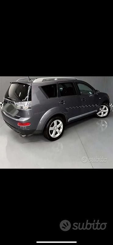 Usata Mitsubishi Outlander Instyle 156 CV (114 kW) 2008 SUV
