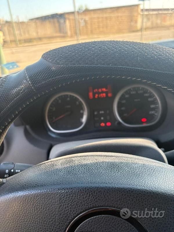 Usata Dacia Duster 2012 Bianco SUV