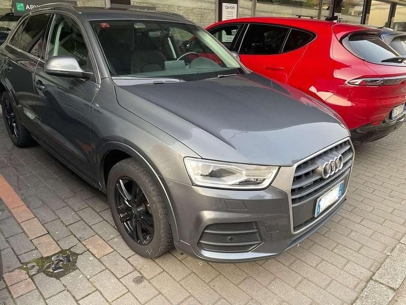 Usata Audi Q3 Business 150 CV (110 kW) 2016 Grigio SUV