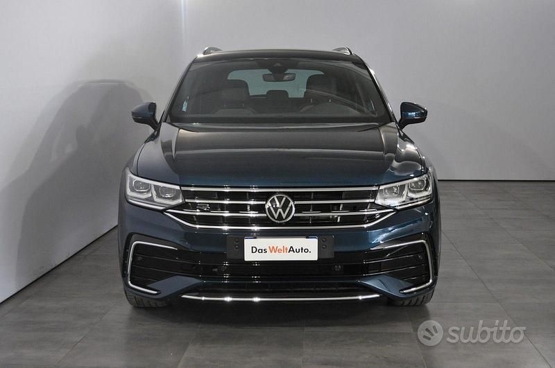Usata VW Tiguan R-line 150 CV (110 kW) 2021 Blu SUV