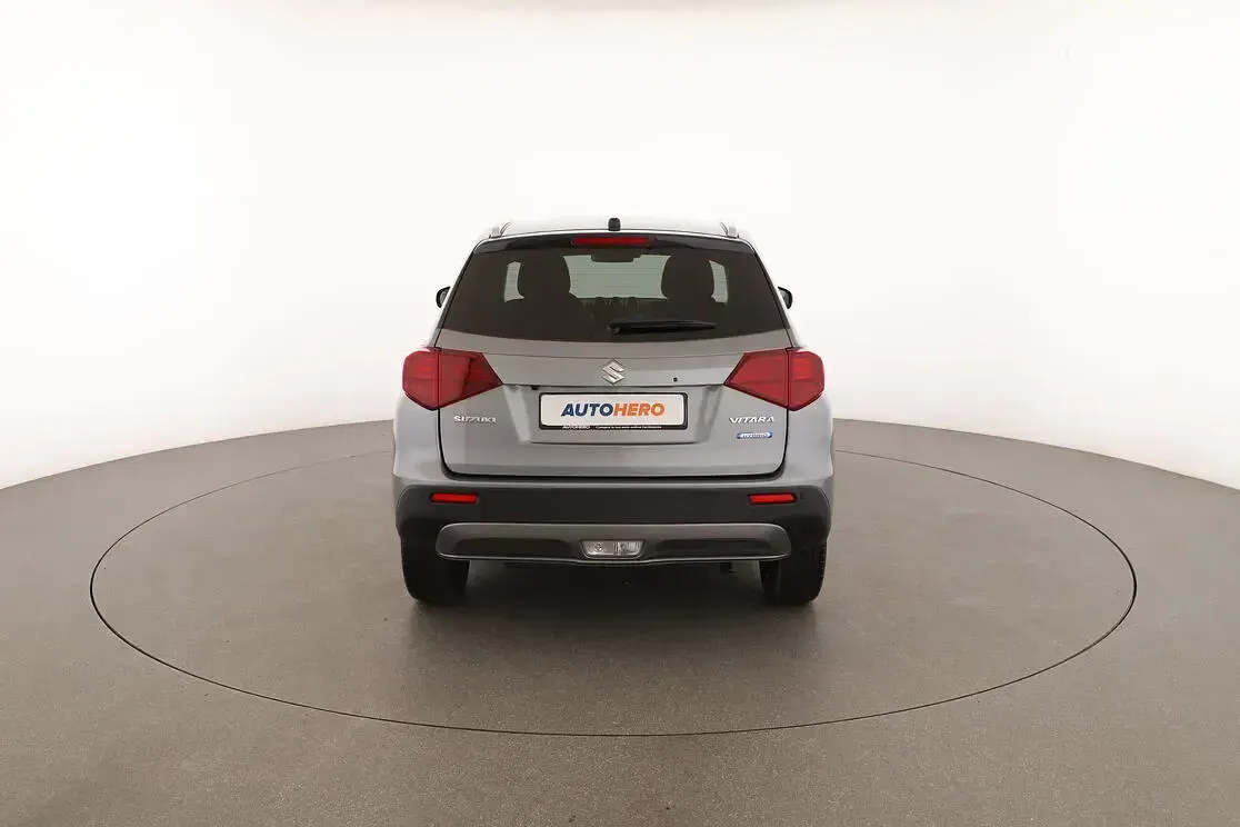 Usata Suzuki Vitara 129 CV (94 kW) 2024 Grigio SUV
