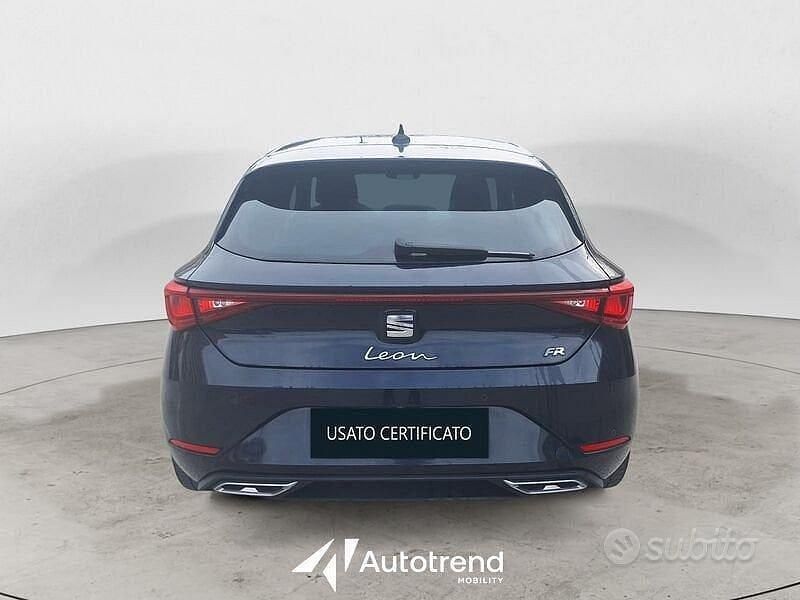 Usata Seat Leon FR 150 CV (110 kW) 2022 Blu Berlina
