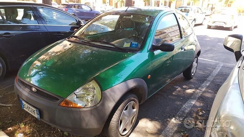 Usata Ford Ka 60 CV (44 kW) 1999 Verde Berlina