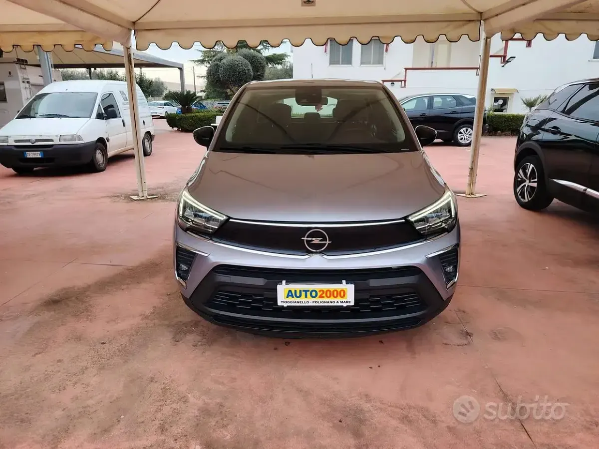 Usata Opel Crossland Edition 110 CV (80 kW) 2022 Grigio SUV