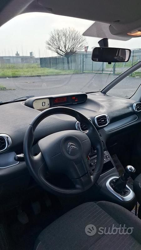 Usata Citroën C3 Picasso Exclusive 101 CV (74 kW) 2016 Bianco Monovolume