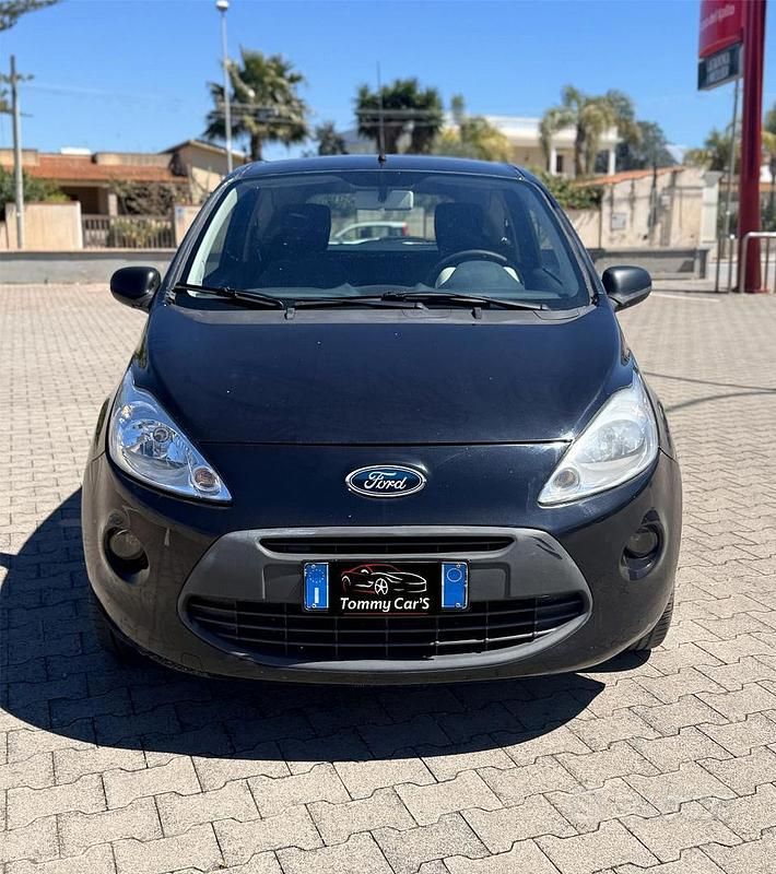 Usata Ford Ka 70 CV (51 kW) 2010 Nero Utilitaria