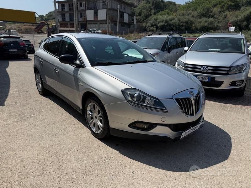 Usata Lancia Delta 2009 Grigio Utilitaria