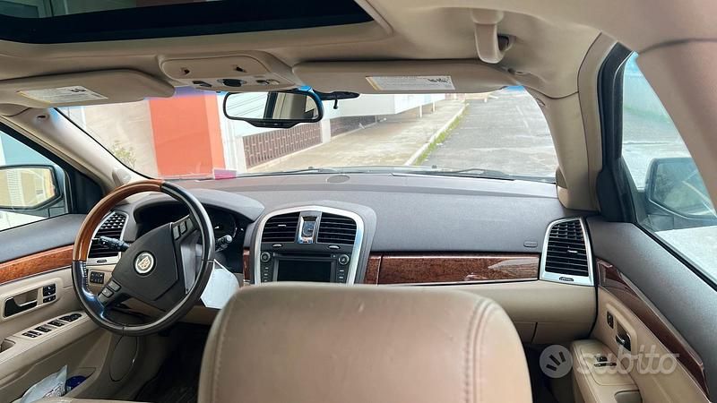 Usata Cadillac SRX 258 CV (189 kW) 2017 Grigio SUV