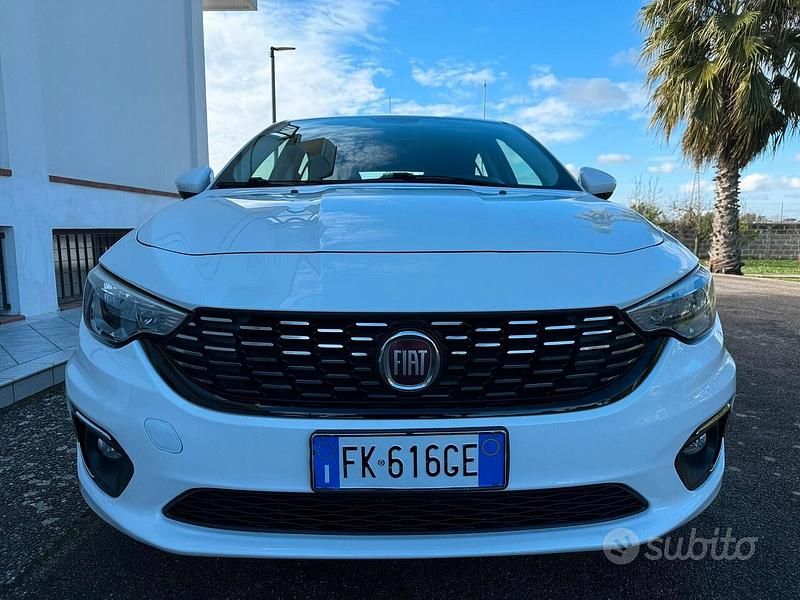 Usata Fiat Tipo 2017 Bianco Berlina