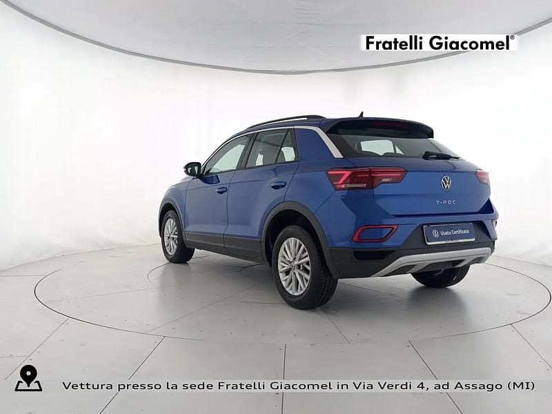Usata VW T-Roc Life 150 CV (110 kW) 2023 Ravenna blue metallizzato SUV