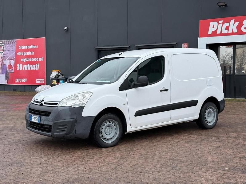 Usata Citroën Berlingo Feel 99 CV (72 kW) 2016 Bianco Monovolume
