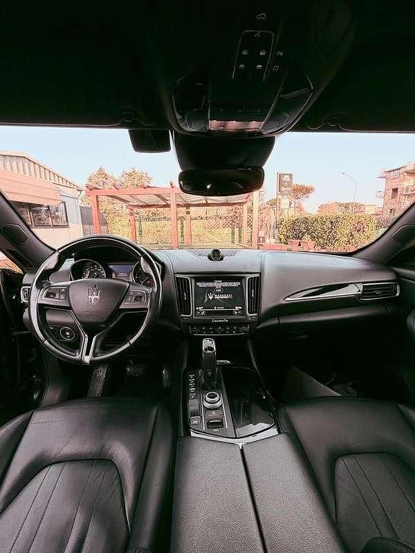 Usata Maserati Levante 275 CV (202 kW) 2018 SUV