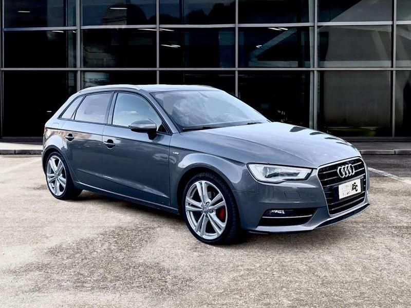 Usado Audi A3 S-Line 150 CV (110 kW) 2013 Gris Berlina