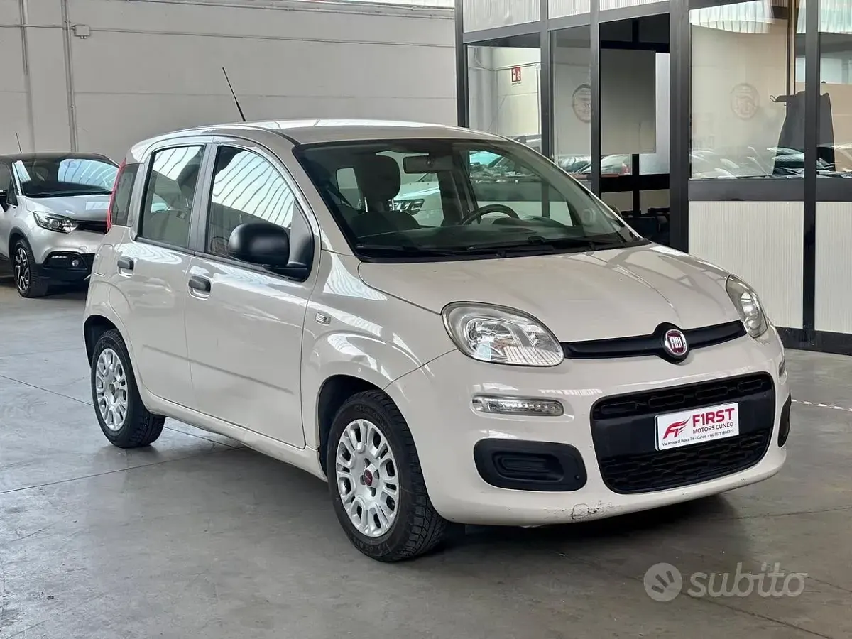 Usata Fiat Panda Lounge 69 CV (50 kW) 2016 Beige Utilitaria