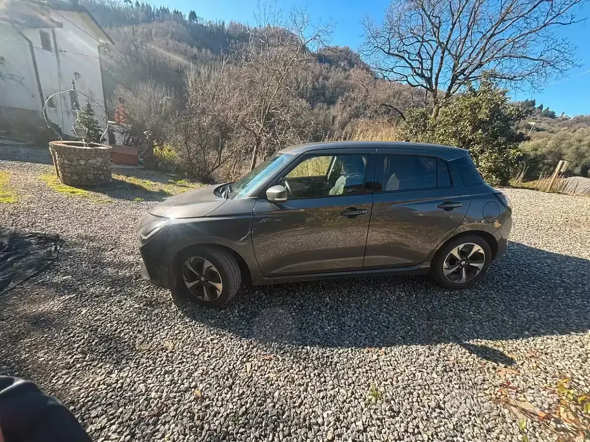 Usata Suzuki Swift 68 CV (50 kW) 2025 Utilitaria