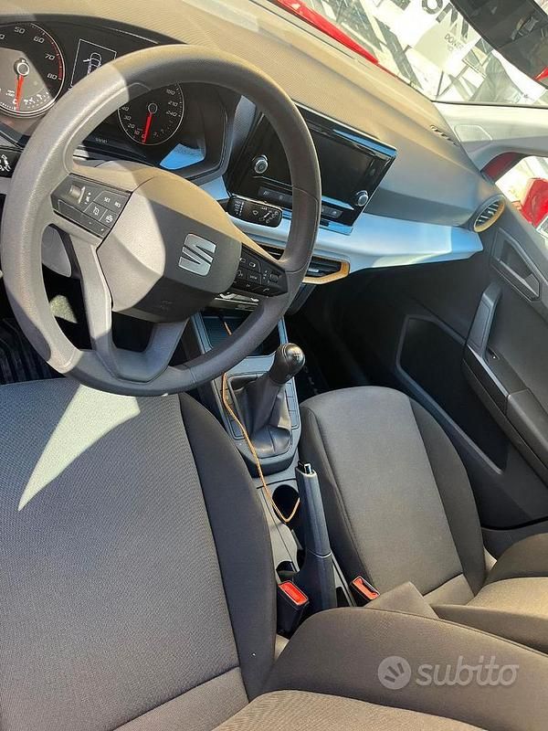 Usata Seat Arona 95 CV (69 kW) 2022 Rosso SUV