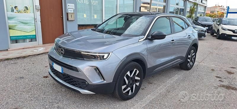 Usata Opel Mokka Elegance 110 CV (80 kW) 2022 Grigio SUV