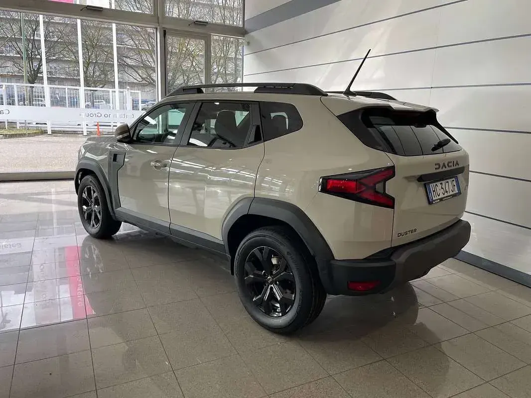 Usata Dacia Duster Extreme 122 CV (89 kW) 2026 Grigio SUV