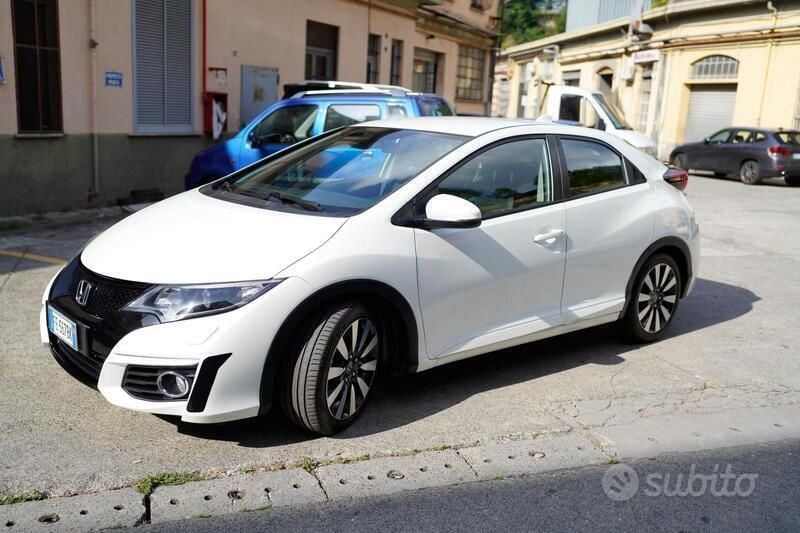 Usata Honda Civic 120 CV (88 kW) 2016 Berlina