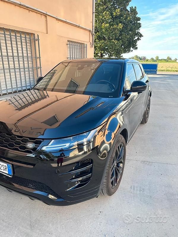 Nero Usata 2019 Land Rover Range Rover evoque SUV | 29.900 € (Molto cara) - Immagine 1/4